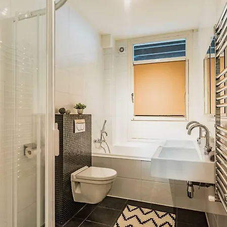 Apartman First Floor